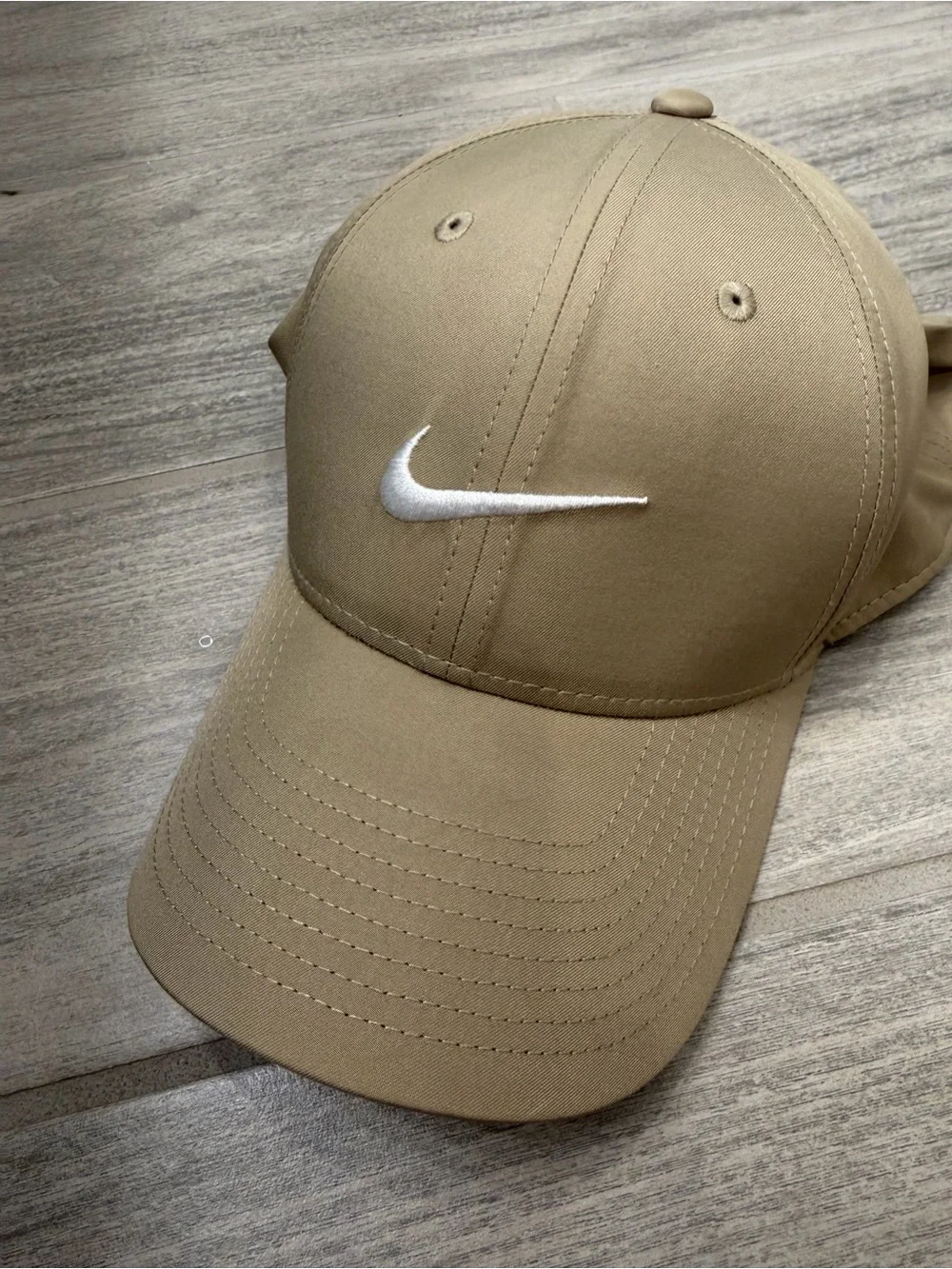 NWOT Beige Nike Dri-fit Baseball Hat